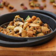 Chicken Ras Asfour with Cashew Nuts